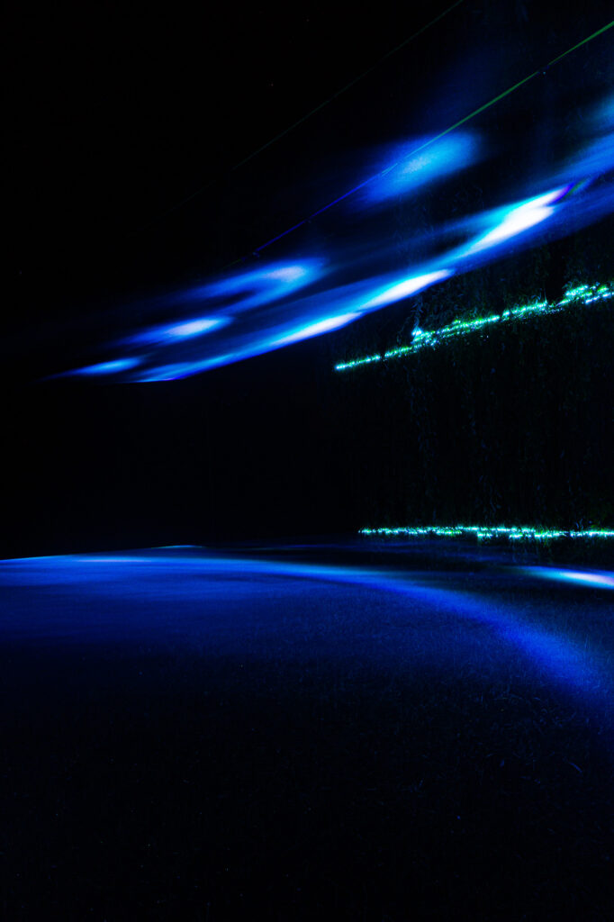 the encounter of water and light : first experimentation